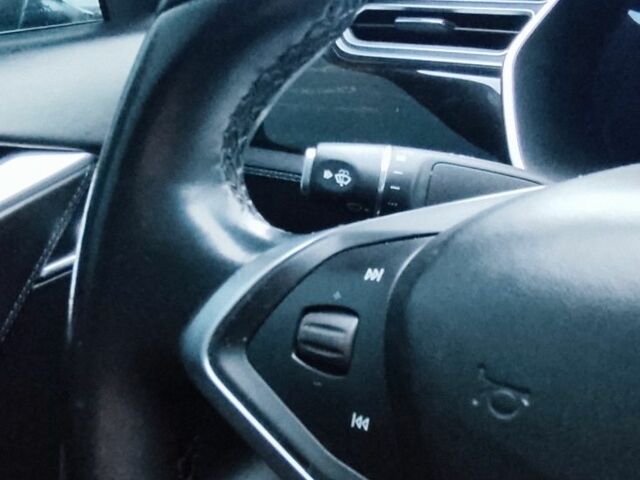 Серый Тесла Модель С, объемом двигателя 0 л и пробегом 226 тыс. км за 14800 $, фото 21 на Automoto.ua