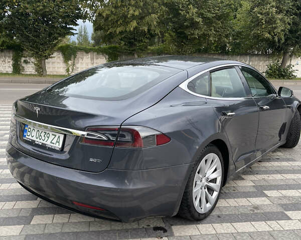 Серый Тесла Модель С, объемом двигателя 0 л и пробегом 116 тыс. км за 18200 $, фото 3 на Automoto.ua