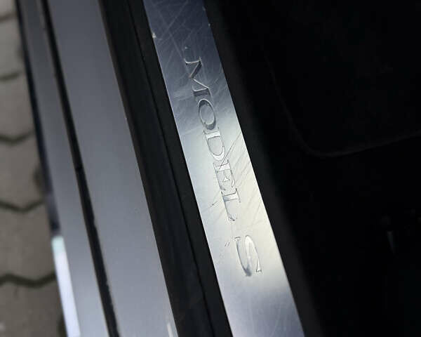 Серый Тесла Модель С, объемом двигателя 0 л и пробегом 132 тыс. км за 17200 $, фото 19 на Automoto.ua