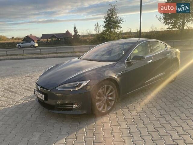 Серый Тесла Модель С, объемом двигателя 0 л и пробегом 99 тыс. км за 18000 $, фото 5 на Automoto.ua