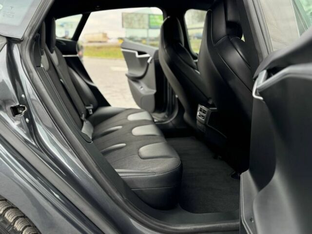 Сірий Тесла Модель С, об'ємом двигуна 0 л та пробігом 161 тис. км за 16000 $, фото 8 на Automoto.ua