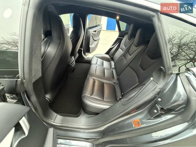 Серый Тесла Модель С, объемом двигателя 0 л и пробегом 111 тыс. км за 20500 $, фото 52 на Automoto.ua
