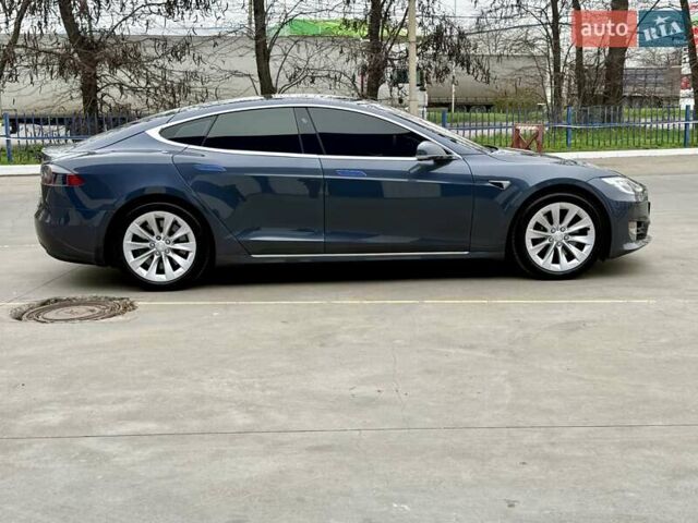 Серый Тесла Модель С, объемом двигателя 0 л и пробегом 111 тыс. км за 20500 $, фото 8 на Automoto.ua