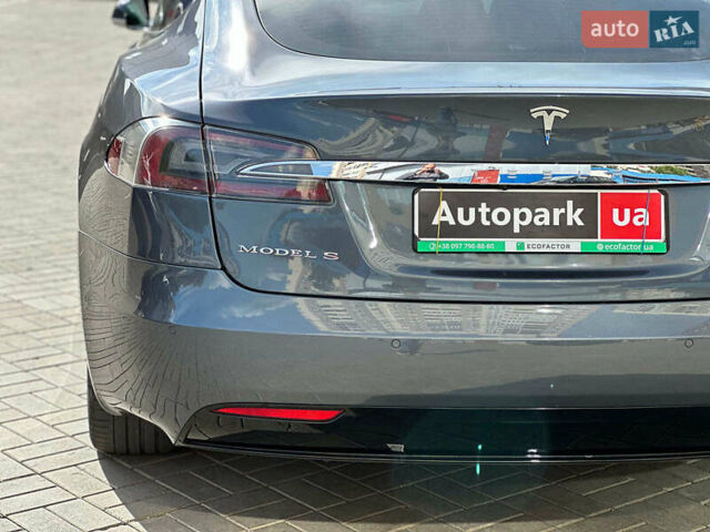 Серый Тесла Модель С, объемом двигателя 0 л и пробегом 50 тыс. км за 19230 $, фото 9 на Automoto.ua