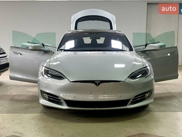 Сірий Тесла Модель С, об'ємом двигуна 0 л та пробігом 160 тис. км за 20790 $, фото 14 на Automoto.ua