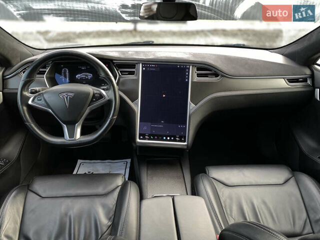 Серый Тесла Модель С, объемом двигателя 0 л и пробегом 233 тыс. км за 16800 $, фото 35 на Automoto.ua