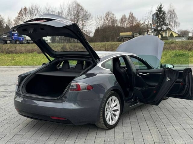 Сірий Тесла Модель С, об'ємом двигуна 0 л та пробігом 161 тис. км за 16000 $, фото 20 на Automoto.ua