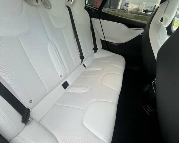 Сірий Тесла Модель С, об'ємом двигуна 0 л та пробігом 133 тис. км за 20000 $, фото 9 на Automoto.ua