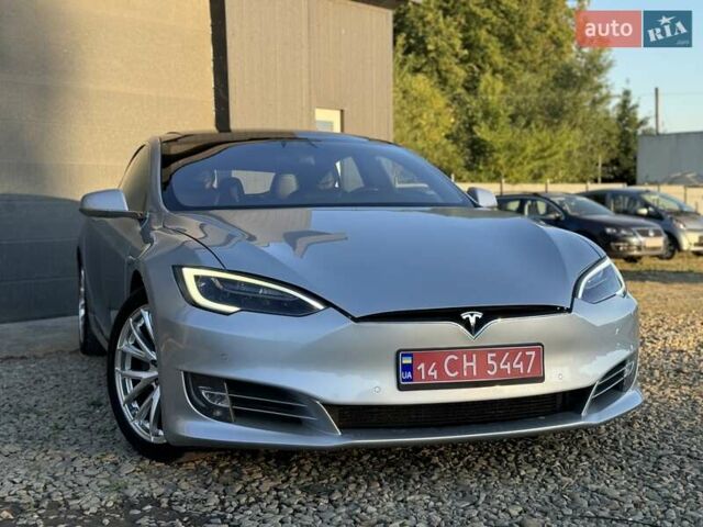 Серый Тесла Модель С, объемом двигателя 0 л и пробегом 150 тыс. км за 16600 $, фото 14 на Automoto.ua
