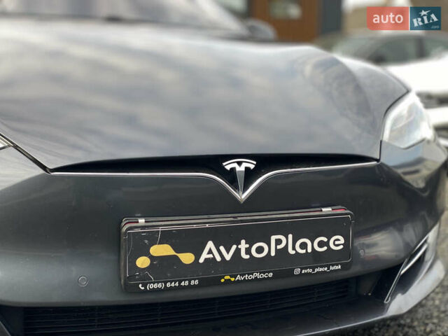Серый Тесла Модель С, объемом двигателя 0 л и пробегом 233 тыс. км за 16800 $, фото 7 на Automoto.ua