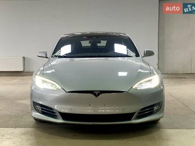 Сірий Тесла Модель С, об'ємом двигуна 0 л та пробігом 160 тис. км за 20790 $, фото 9 на Automoto.ua