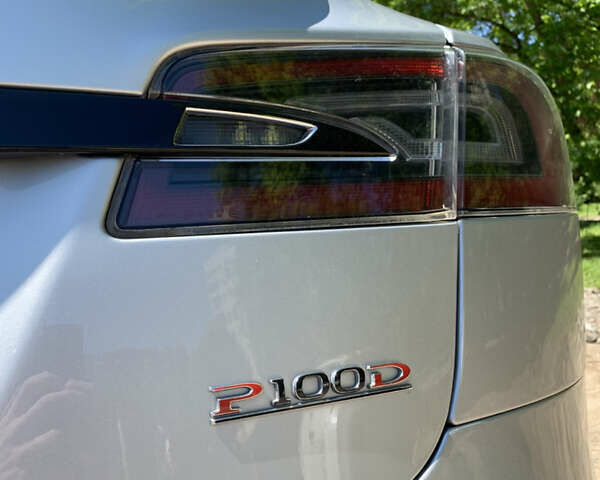 Сірий Тесла Модель С, об'ємом двигуна 0 л та пробігом 215 тис. км за 26000 $, фото 14 на Automoto.ua