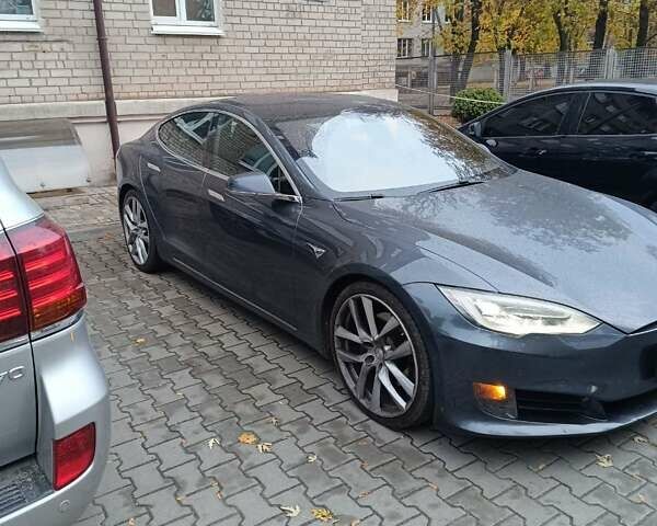 Сірий Тесла Модель С, об'ємом двигуна 0 л та пробігом 109 тис. км за 19500 $, фото 1 на Automoto.ua