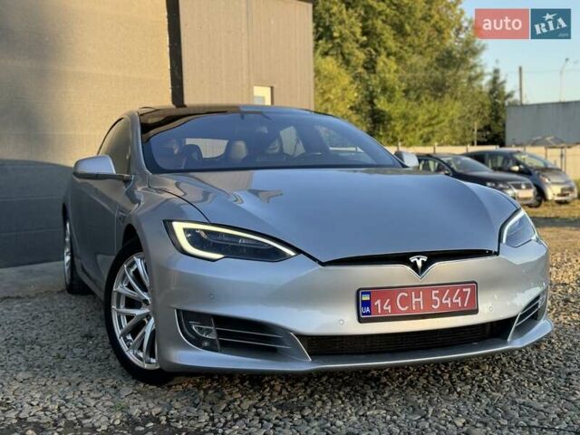 Серый Тесла Модель С, объемом двигателя 0 л и пробегом 150 тыс. км за 16600 $, фото 12 на Automoto.ua