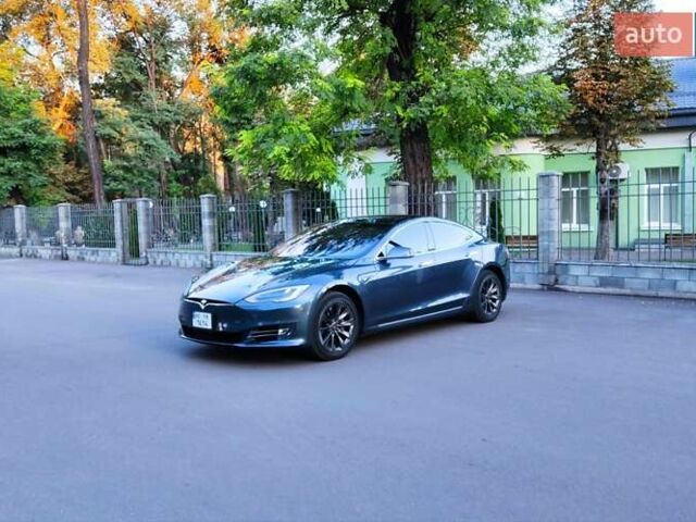 Сірий Тесла Модель С, об'ємом двигуна 0 л та пробігом 77 тис. км за 27900 $, фото 2 на Automoto.ua
