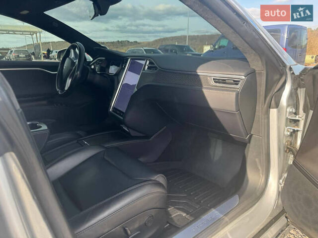 Сірий Тесла Модель С, об'ємом двигуна 0 л та пробігом 135 тис. км за 28500 $, фото 16 на Automoto.ua