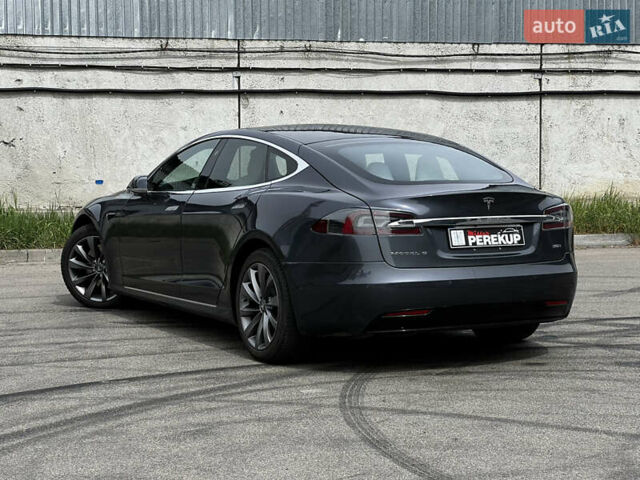 Серый Тесла Модель С, объемом двигателя 0 л и пробегом 97 тыс. км за 17499 $, фото 22 на Automoto.ua