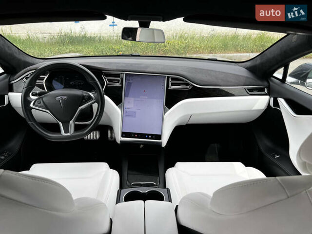 Серый Тесла Модель С, объемом двигателя 0 л и пробегом 97 тыс. км за 17499 $, фото 65 на Automoto.ua