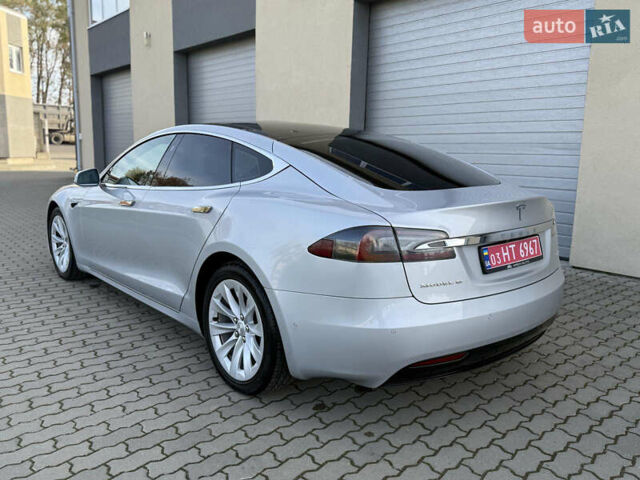 Серый Тесла Модель С, объемом двигателя 0 л и пробегом 132 тыс. км за 17200 $, фото 2 на Automoto.ua