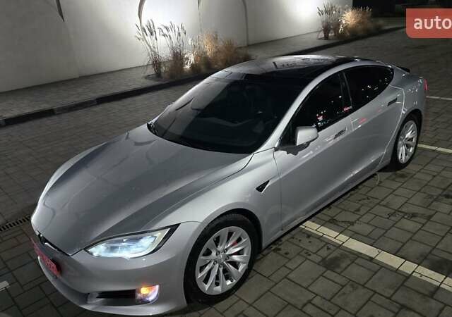 Сірий Тесла Модель С, об'ємом двигуна 0 л та пробігом 200 тис. км за 19900 $, фото 13 на Automoto.ua