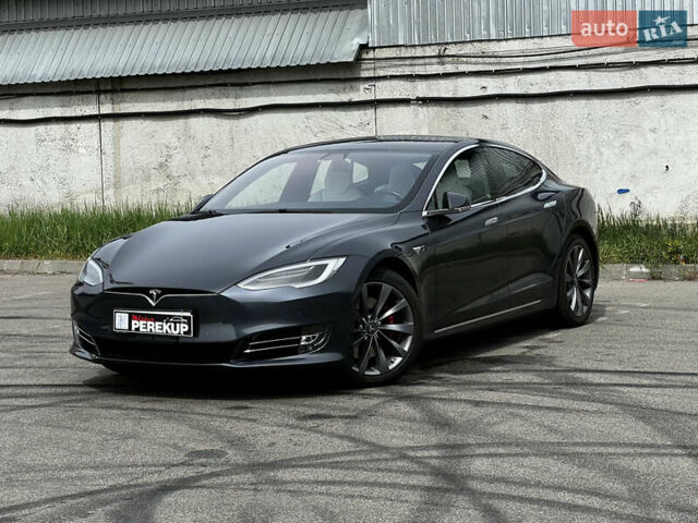 Серый Тесла Модель С, объемом двигателя 0 л и пробегом 97 тыс. км за 17499 $, фото 12 на Automoto.ua