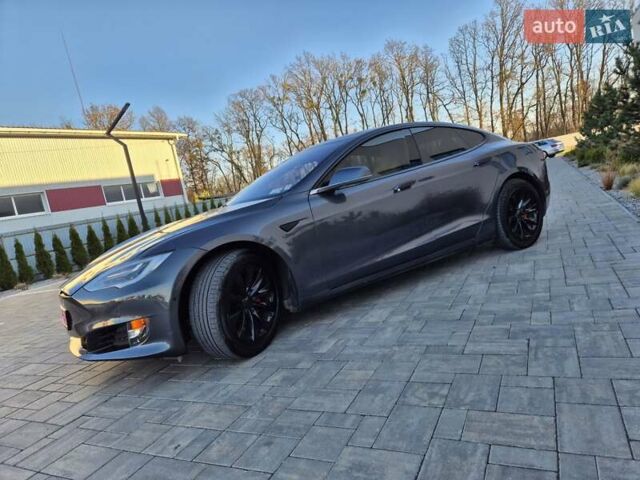 Серый Тесла Модель С, объемом двигателя 0 л и пробегом 126 тыс. км за 18000 $, фото 5 на Automoto.ua