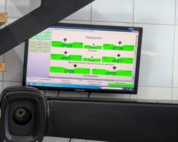 Серый Тесла Модель С, объемом двигателя 0 л и пробегом 220 тыс. км за 19000 $, фото 28 на Automoto.ua