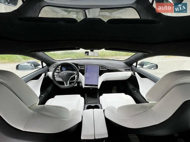 Серый Тесла Модель С, объемом двигателя 0 л и пробегом 97 тыс. км за 17499 $, фото 69 на Automoto.ua