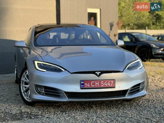 Серый Тесла Модель С, объемом двигателя 0 л и пробегом 150 тыс. км за 16600 $, фото 1 на Automoto.ua