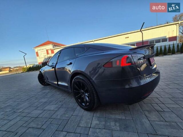 Серый Тесла Модель С, объемом двигателя 0 л и пробегом 126 тыс. км за 18000 $, фото 7 на Automoto.ua