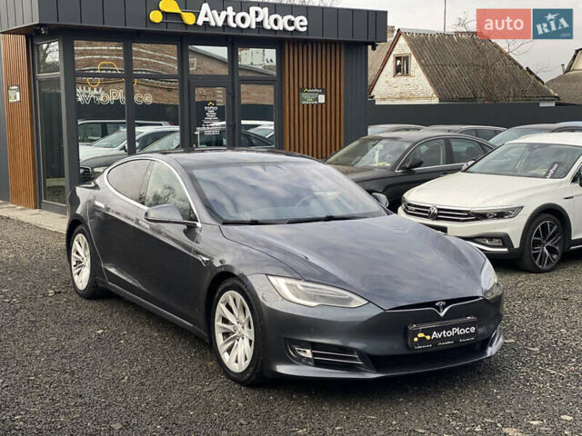 Серый Тесла Модель С, объемом двигателя 0 л и пробегом 233 тыс. км за 16800 $, фото 9 на Automoto.ua