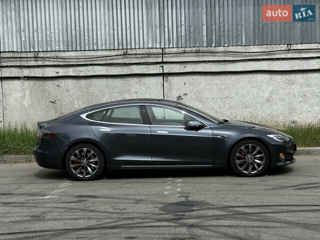 Серый Тесла Модель С, объемом двигателя 0 л и пробегом 97 тыс. км за 17499 $, фото 19 на Automoto.ua