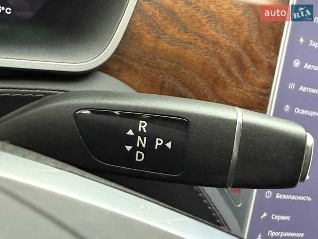 Серый Тесла Модель С, объемом двигателя 0 л и пробегом 111 тыс. км за 20500 $, фото 66 на Automoto.ua