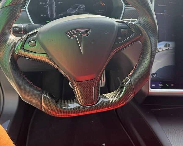 Серый Тесла Модель С, объемом двигателя 0 л и пробегом 107 тыс. км за 22500 $, фото 17 на Automoto.ua