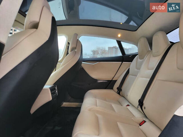 Сірий Тесла Модель С, об'ємом двигуна 0 л та пробігом 204 тис. км за 17200 $, фото 14 на Automoto.ua