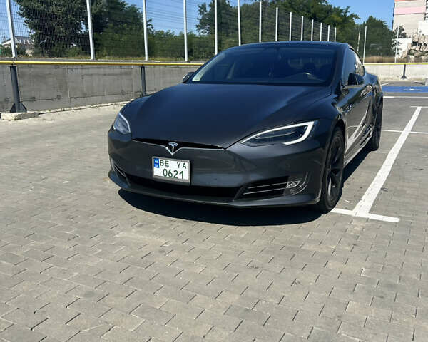 Тесла Модель С 2017 в Первомайск на Automoto.ua Серый Тесла Модель С, объемом двигателя 0 л и пробегом 106 тыс. км за 18500 $, фото 6 на Automoto.ua