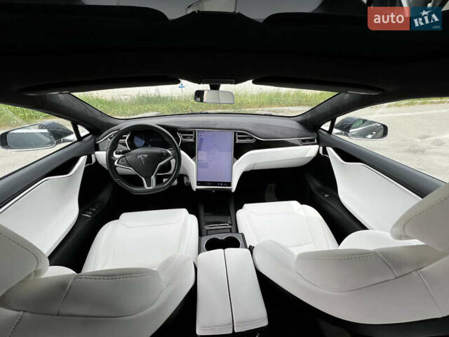 Серый Тесла Модель С, объемом двигателя 0 л и пробегом 97 тыс. км за 17499 $, фото 67 на Automoto.ua