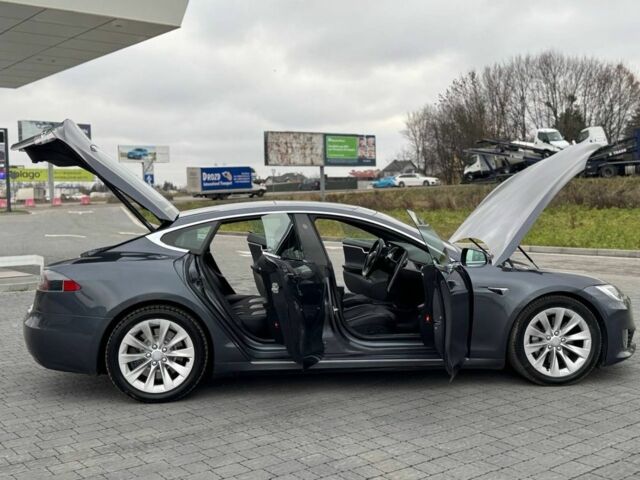 Сірий Тесла Модель С, об'ємом двигуна 0 л та пробігом 161 тис. км за 16000 $, фото 10 на Automoto.ua