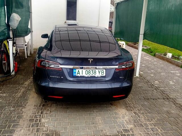 Сірий Тесла Модель С, об'ємом двигуна 0 л та пробігом 220 тис. км за 16300 $, фото 1 на Automoto.ua