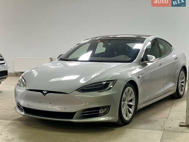 Сірий Тесла Модель С, об'ємом двигуна 0 л та пробігом 160 тис. км за 20790 $, фото 2 на Automoto.ua