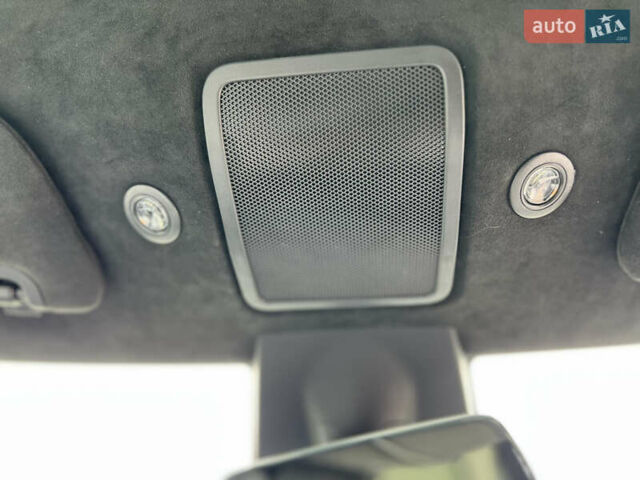 Серый Тесла Модель С, объемом двигателя 0 л и пробегом 97 тыс. км за 17499 $, фото 99 на Automoto.ua