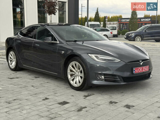 Сірий Тесла Модель С, об'ємом двигуна 0 л та пробігом 132 тис. км за 18400 $, фото 1 на Automoto.ua