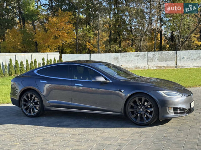 Тесла Модель С 2017 у Луцьку на Automoto.ua Сірий Тесла Модель С, об'ємом двигуна 0 л та пробігом 164 тис. км за 22111 $, фото 2 на Automoto.ua