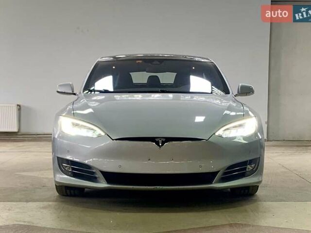 Сірий Тесла Модель С, об'ємом двигуна 0 л та пробігом 160 тис. км за 20790 $, фото 8 на Automoto.ua