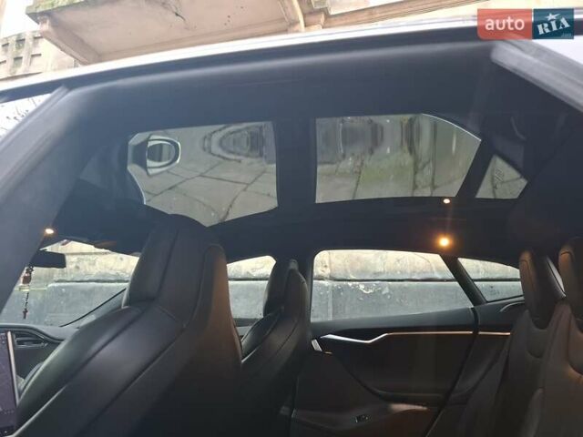 Серый Тесла Модель С, объемом двигателя 0 л и пробегом 202 тыс. км за 23000 $, фото 7 на Automoto.ua