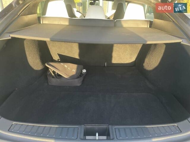 Серый Тесла Модель С, объемом двигателя 0 л и пробегом 99 тыс. км за 18000 $, фото 10 на Automoto.ua