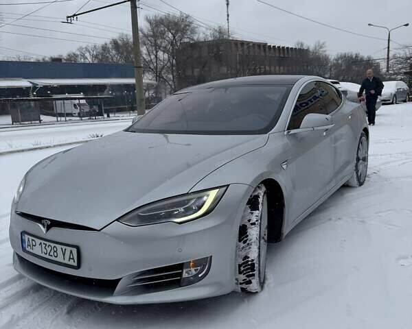 Сірий Тесла Модель С, об'ємом двигуна 0 л та пробігом 184 тис. км за 23000 $, фото 29 на Automoto.ua