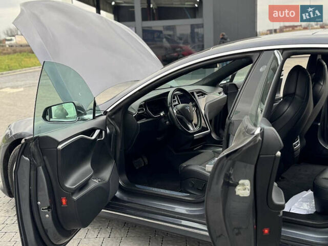 Серый Тесла Модель С, объемом двигателя 0 л и пробегом 161 тыс. км за 16700 $, фото 39 на Automoto.ua