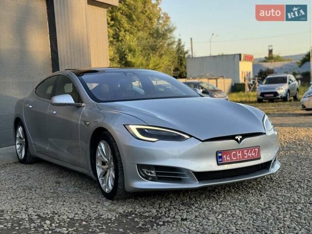 Серый Тесла Модель С, объемом двигателя 0 л и пробегом 150 тыс. км за 16600 $, фото 29 на Automoto.ua