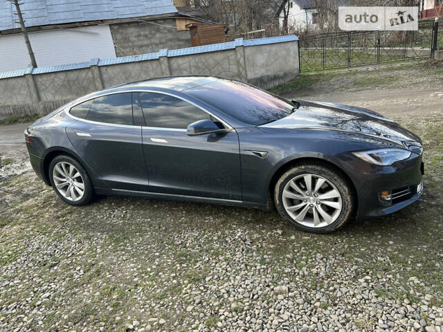 Серый Тесла Модель С, объемом двигателя 0 л и пробегом 114 тыс. км за 35000 $, фото 1 на Automoto.ua